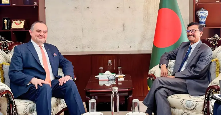 ব্রেন্ট ক্রিস্টেনসেনের সঙ্গে বৈঠকে মো. তৌহিদ হোসেন